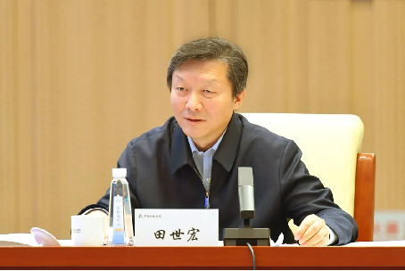 市场监管总局副局长田世宏一行调研Z6尊龙凯时总院标准化与质量工作301